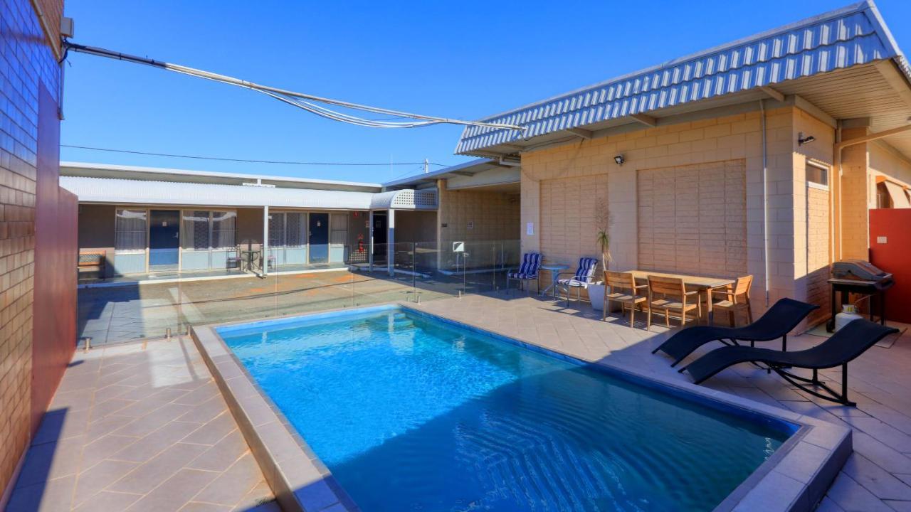 ברוקן היל Silver Haven Motor Inn מראה חיצוני תמונה