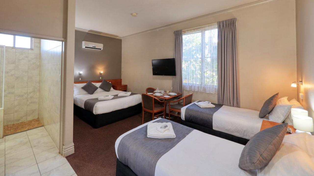 ברוקן היל Silver Haven Motor Inn מראה חיצוני תמונה